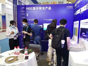 DIC 2021，华引芯Mini LED背光系列产品惊艳亮相！